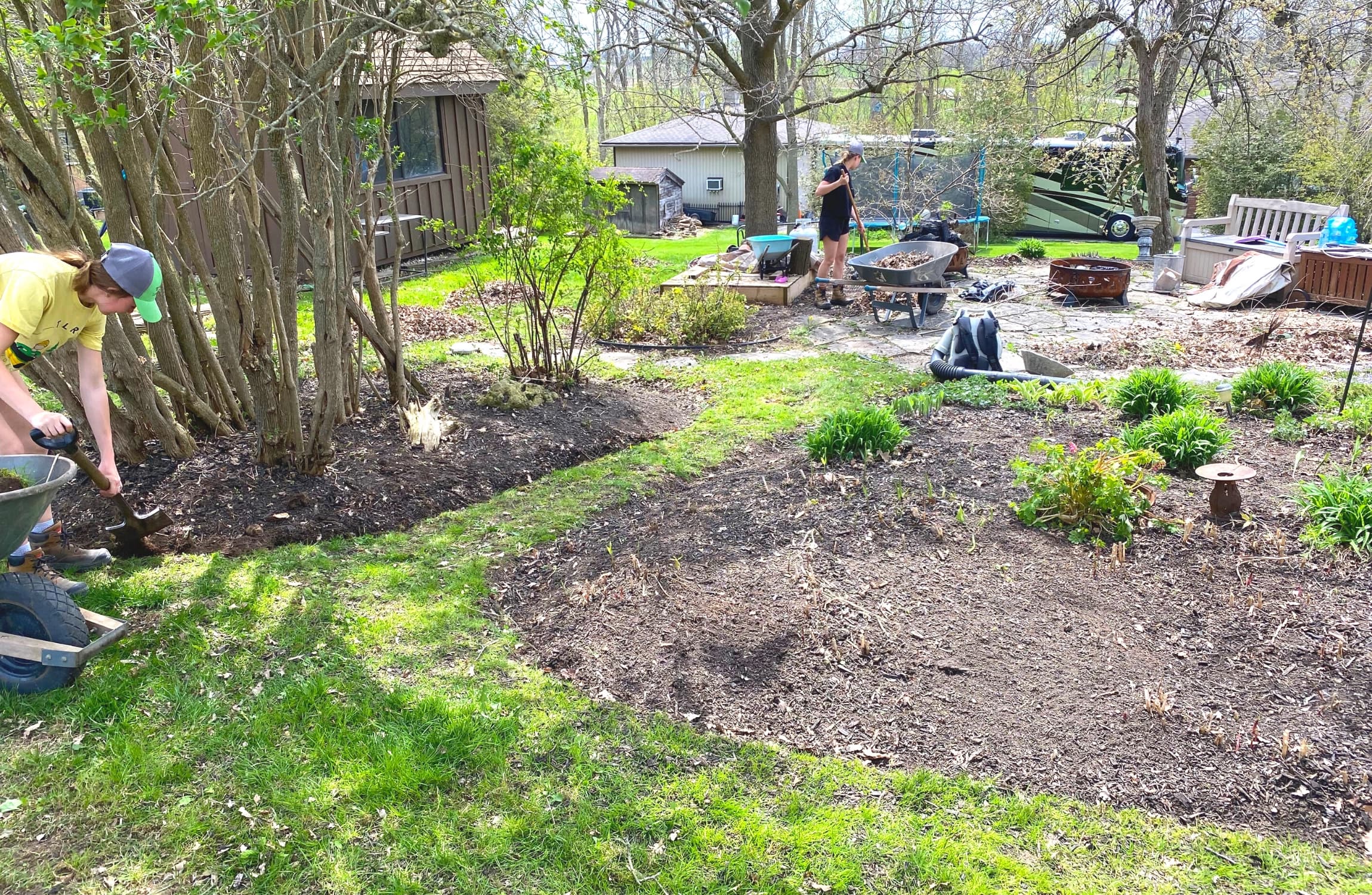 Mulching by TLR Landscaping